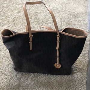 Michael Kors Tote